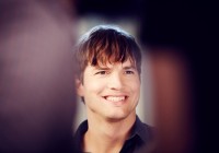 Ashton Kutcher novou tvárou reklamy pre značku Orbit