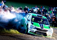 Nová ŠKODA Fabia R5 triumfovala na domácej pôde v svetovej rally premiére.