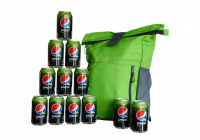Nepremokavé batohy a zásoba Pepsi Limetky