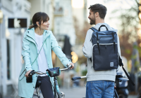 Bicyklujete? Toto sú štýlové a praktické vecičky